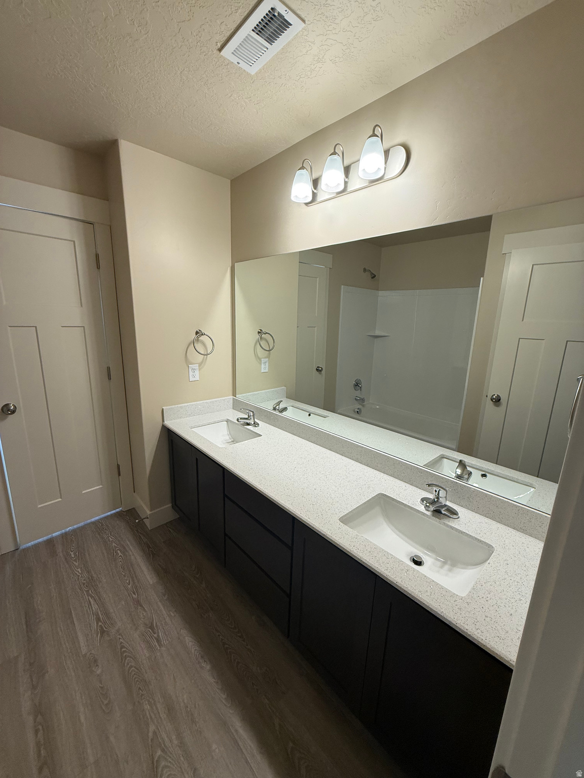 TIMBER RANCH - Residential