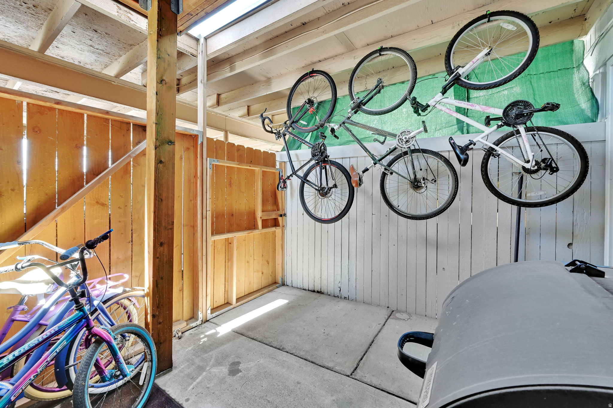 SUNDOWNER - Residential