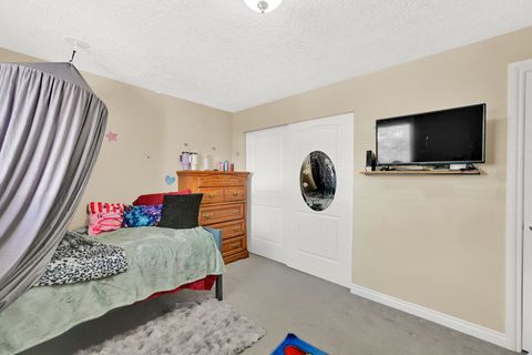 Tiny photo for 846 S 1625 E #C, Clearfield, UT 84015 (MLS # 2146871)