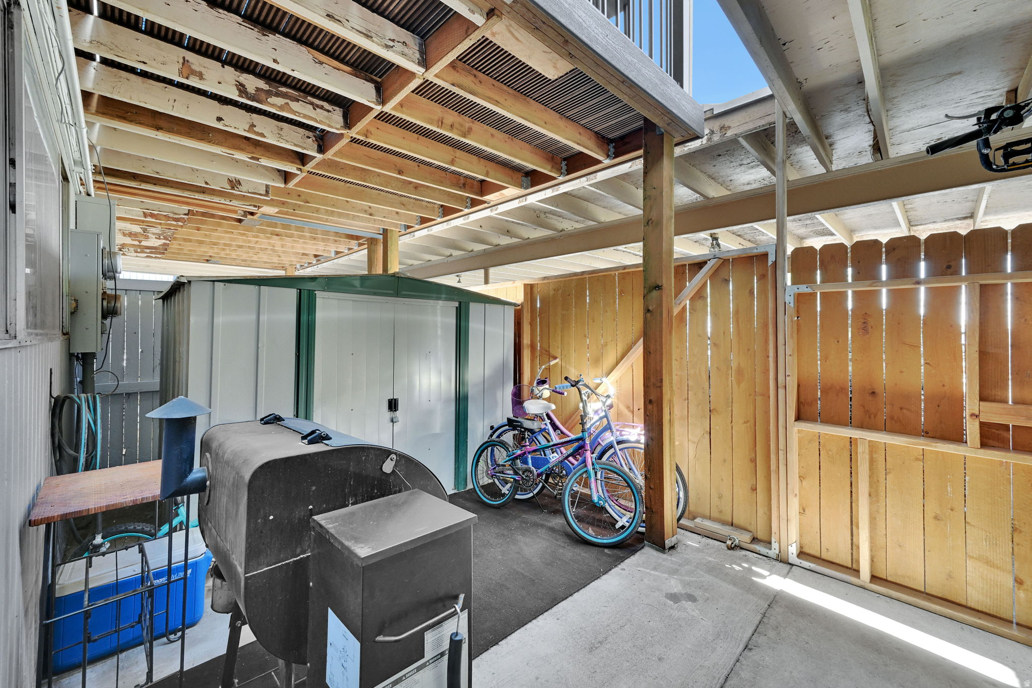 SUNDOWNER - Residential