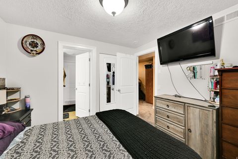 Tiny photo for 846 S 1625 E #C, Clearfield, UT 84015 (MLS # 2146871)