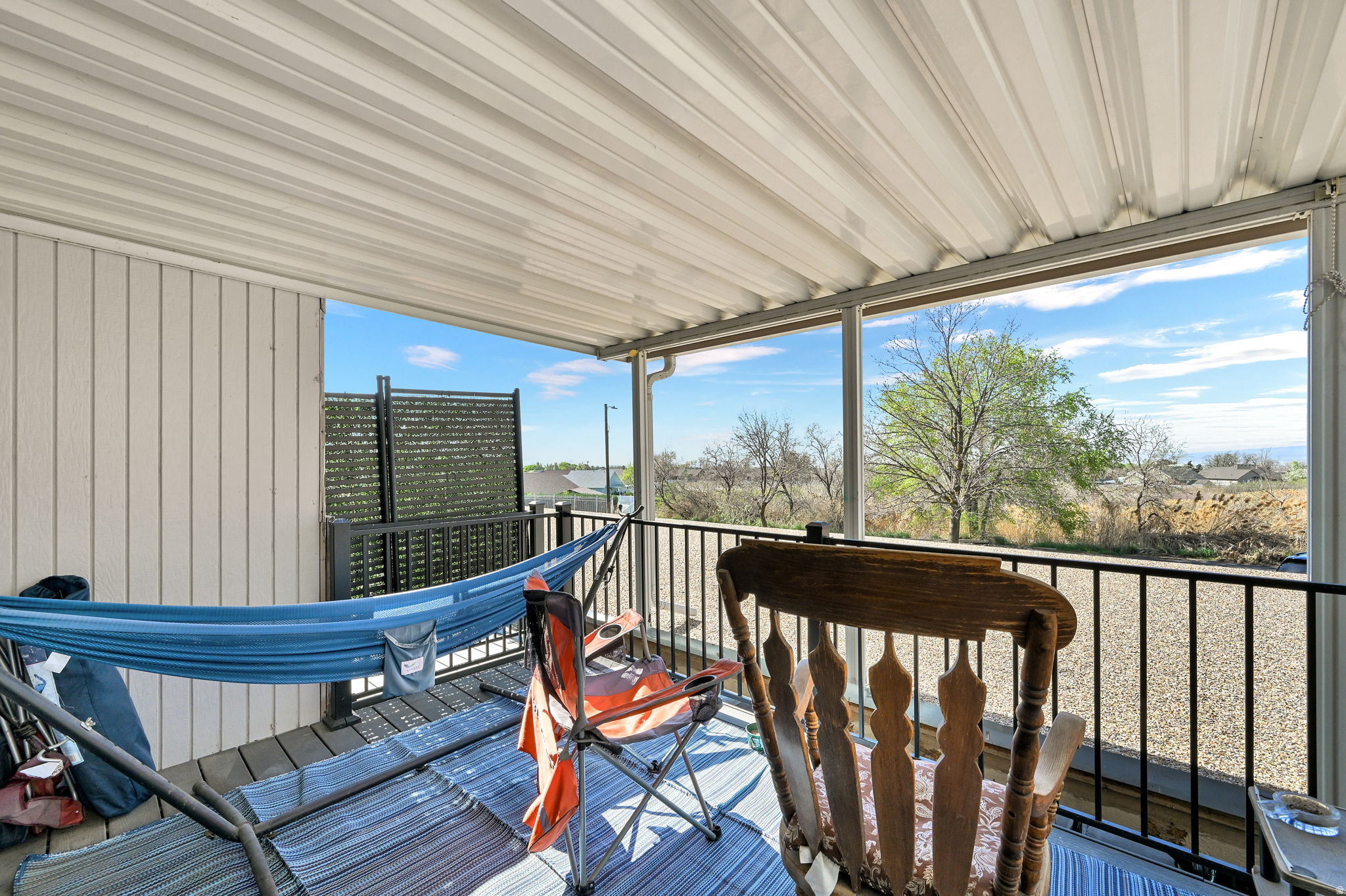 SUNDOWNER - Residential