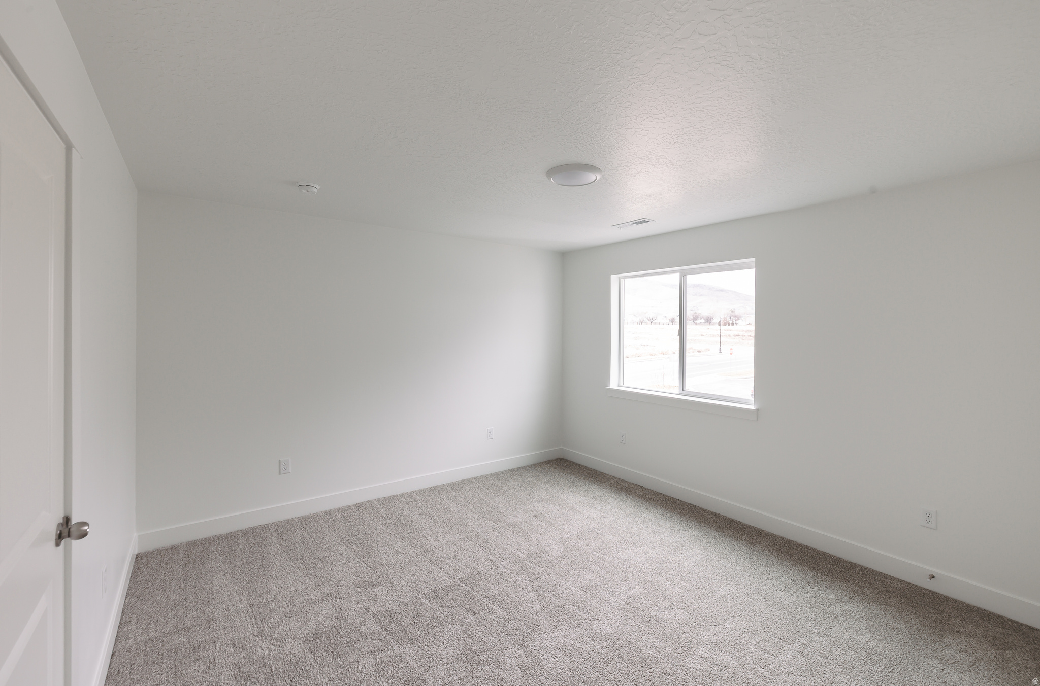 MOUNTAIN RIDGE - Residential