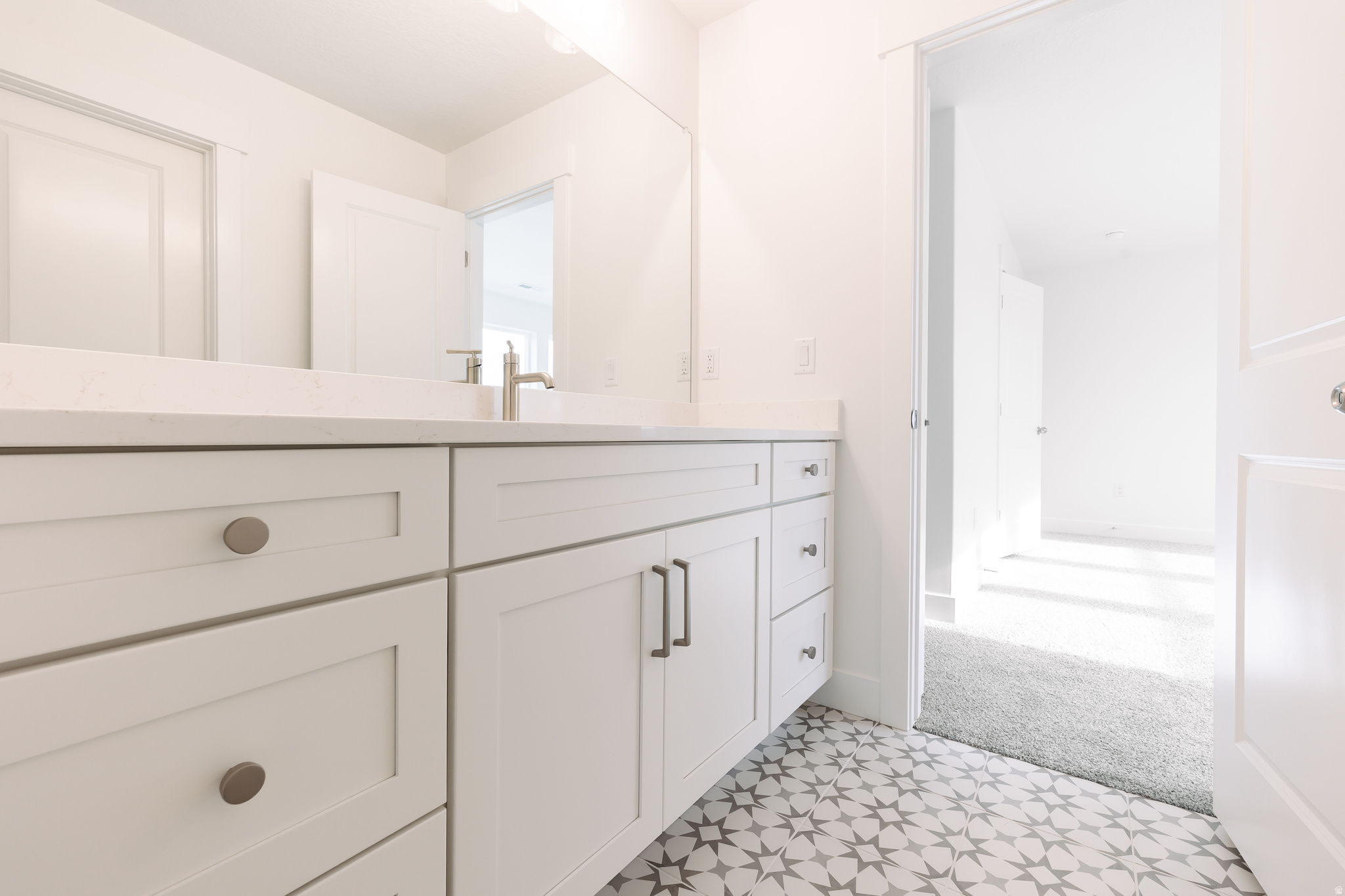 MOUNTAIN RIDGE - Residential