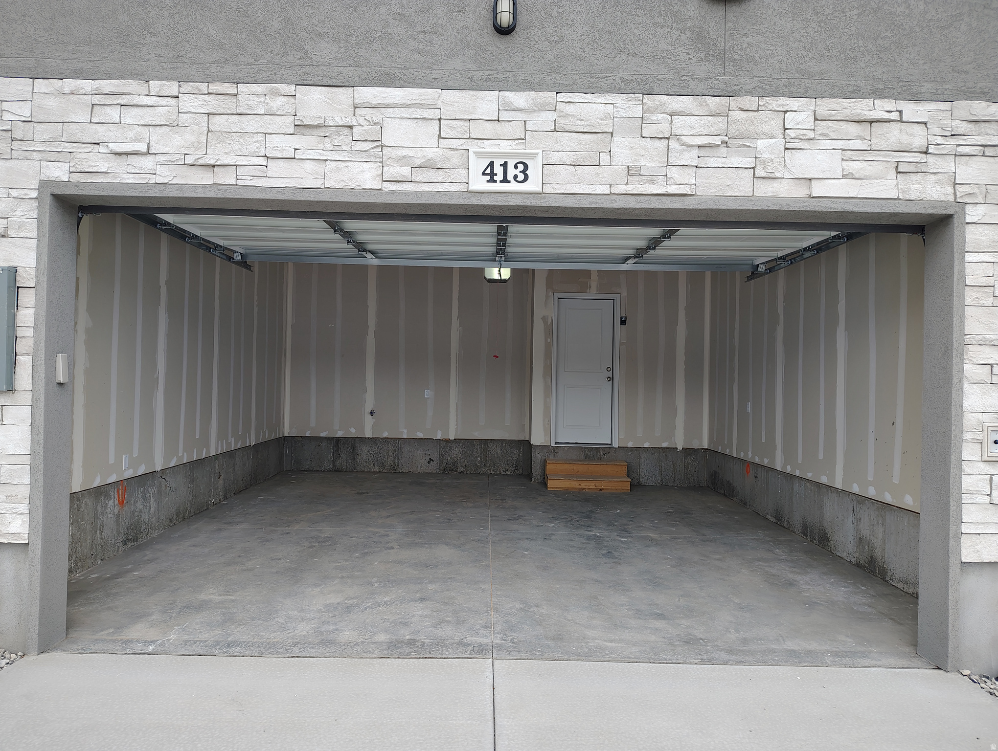 MILLENNIAL PARK - Residential