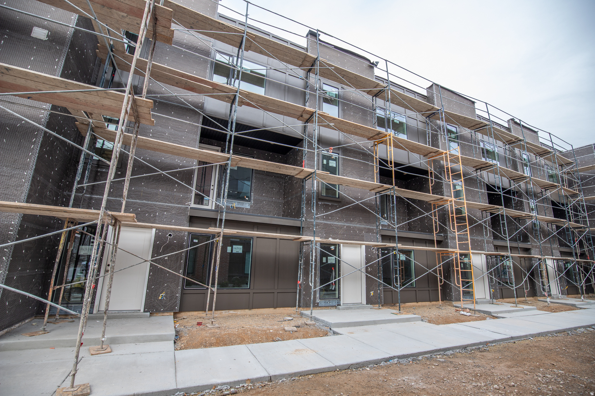 THE MONROE - Residential