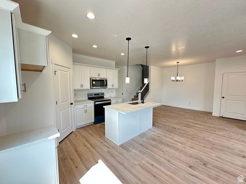 Tiny photo for 308 E 1480 N #45, Salem, UT 84653 (MLS # 2096015)