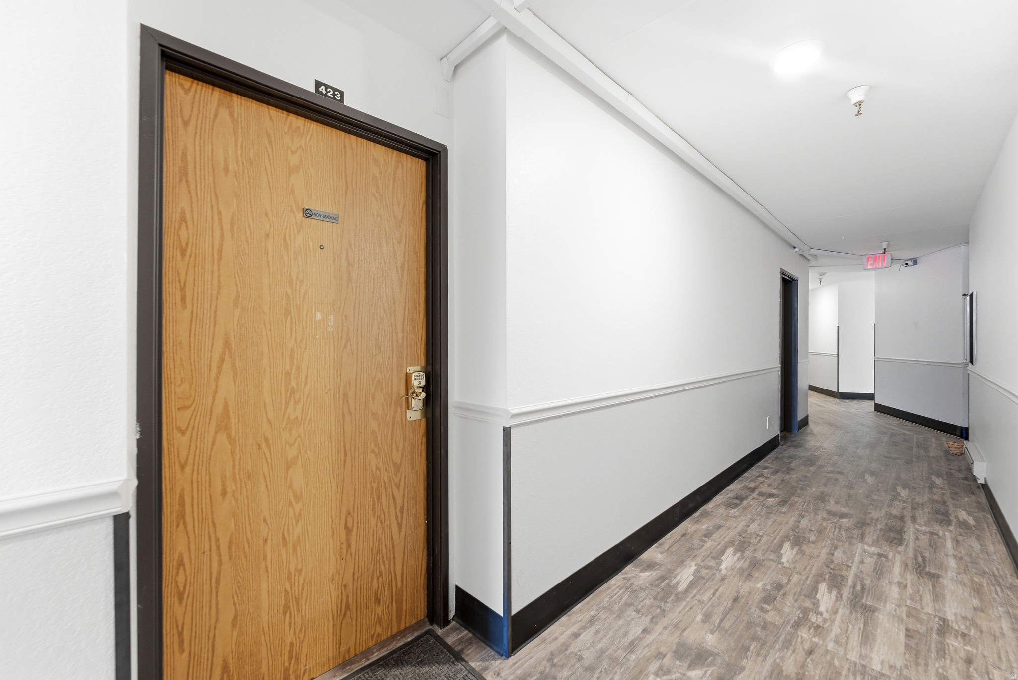 CARRIAGE HOUSE CONDOMINIUMS - Residential