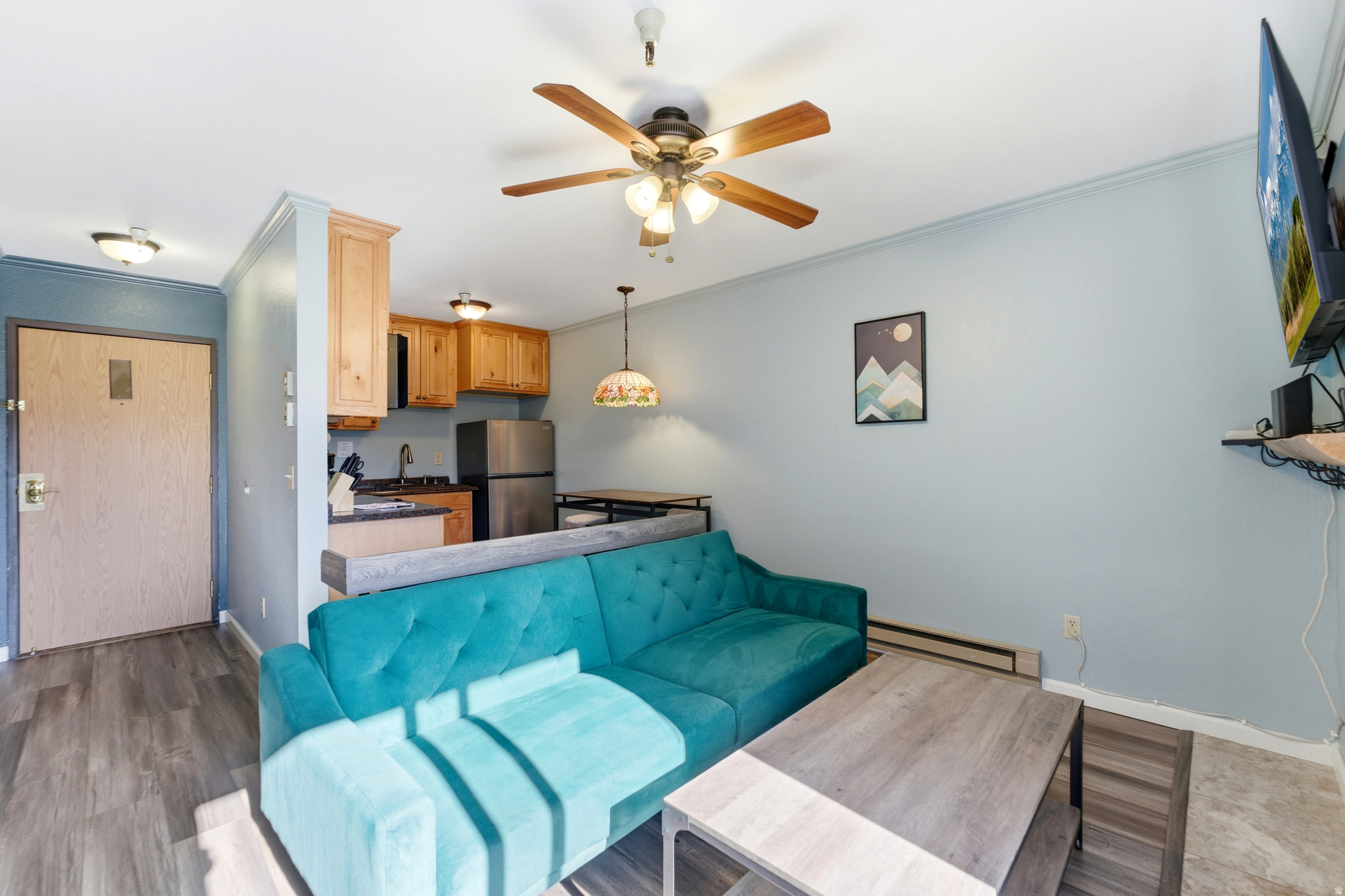 CARRIAGE HOUSE CONDOMINIUMS - Residential