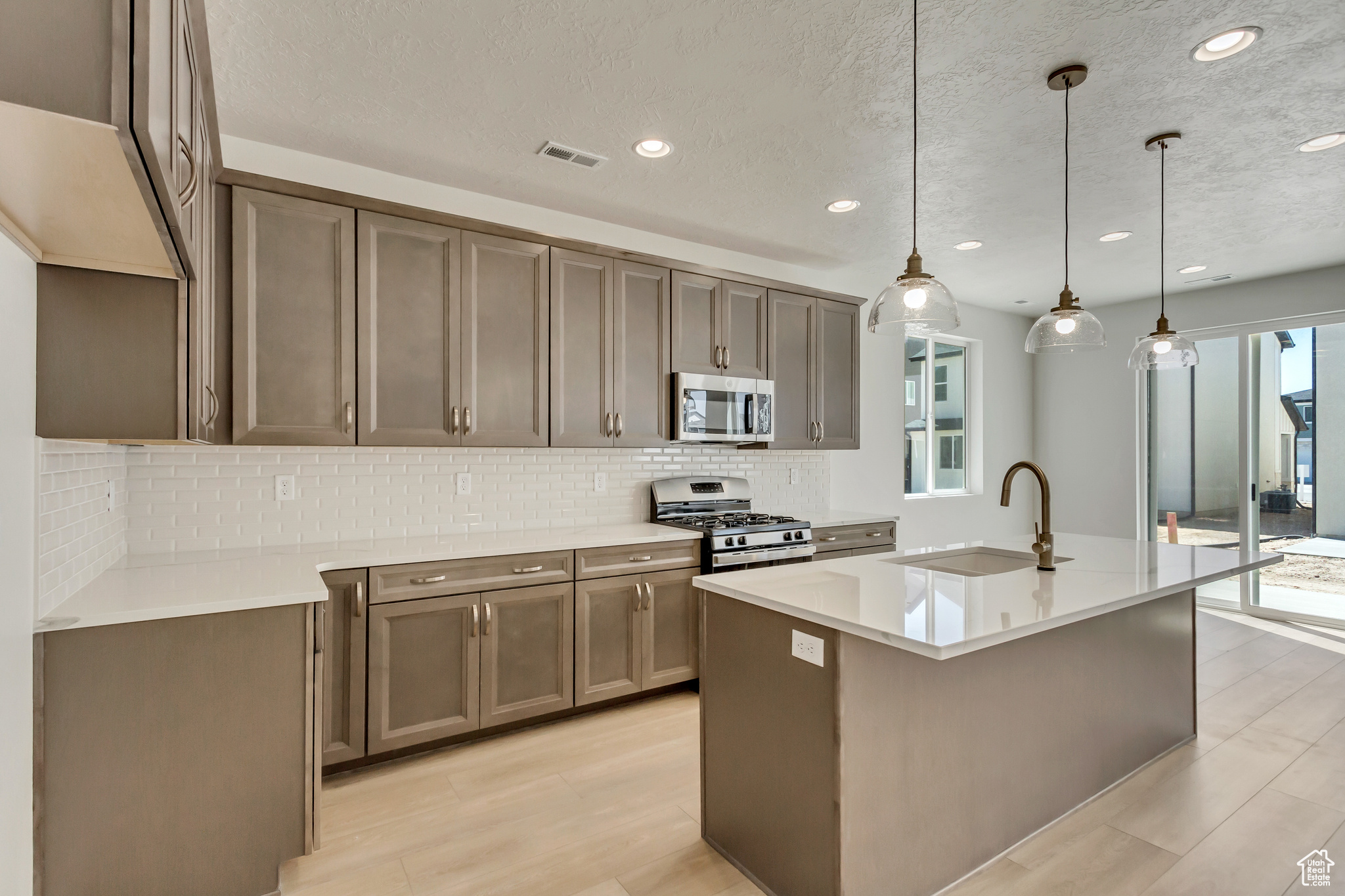 BOULDER AT SKY RANCH - Residential