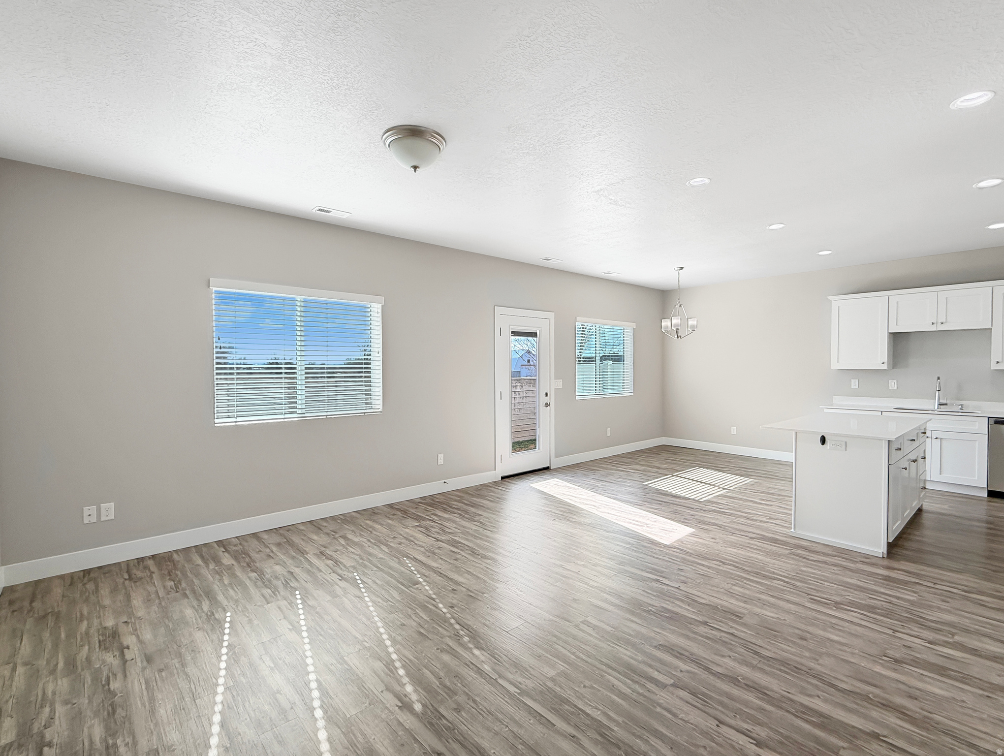 SUNSETVIEW - Residential