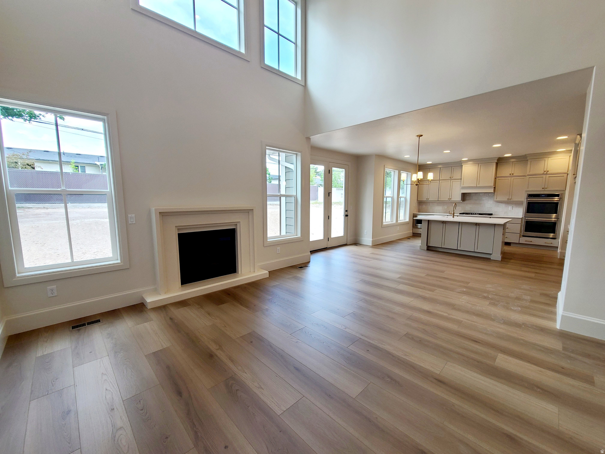 HOLLADAY PEAK 1 - Residential
