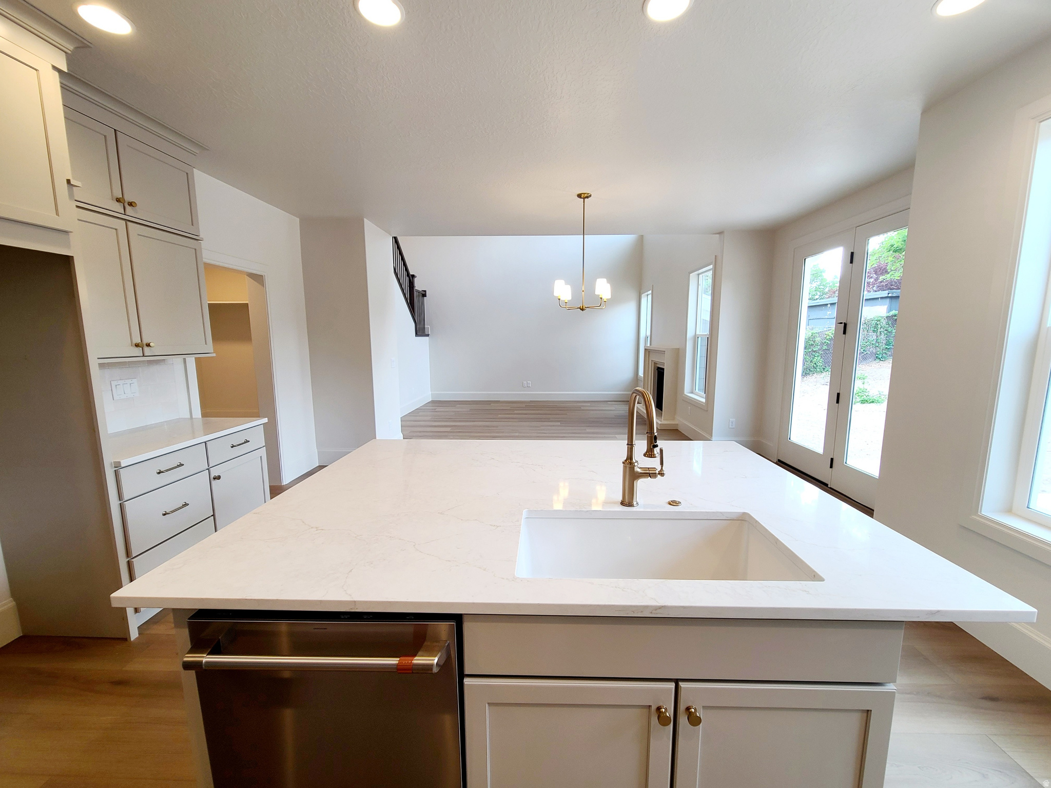 HOLLADAY PEAK 1 - Residential