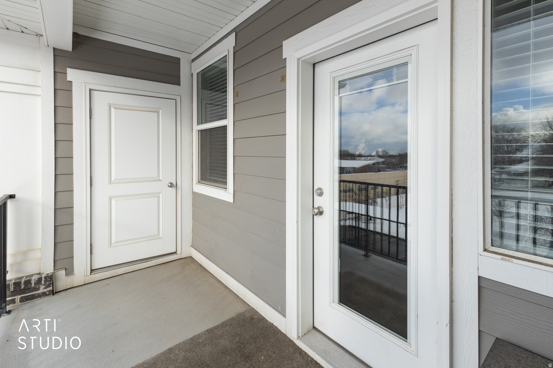 PARKSIDE SEVEN - Residential