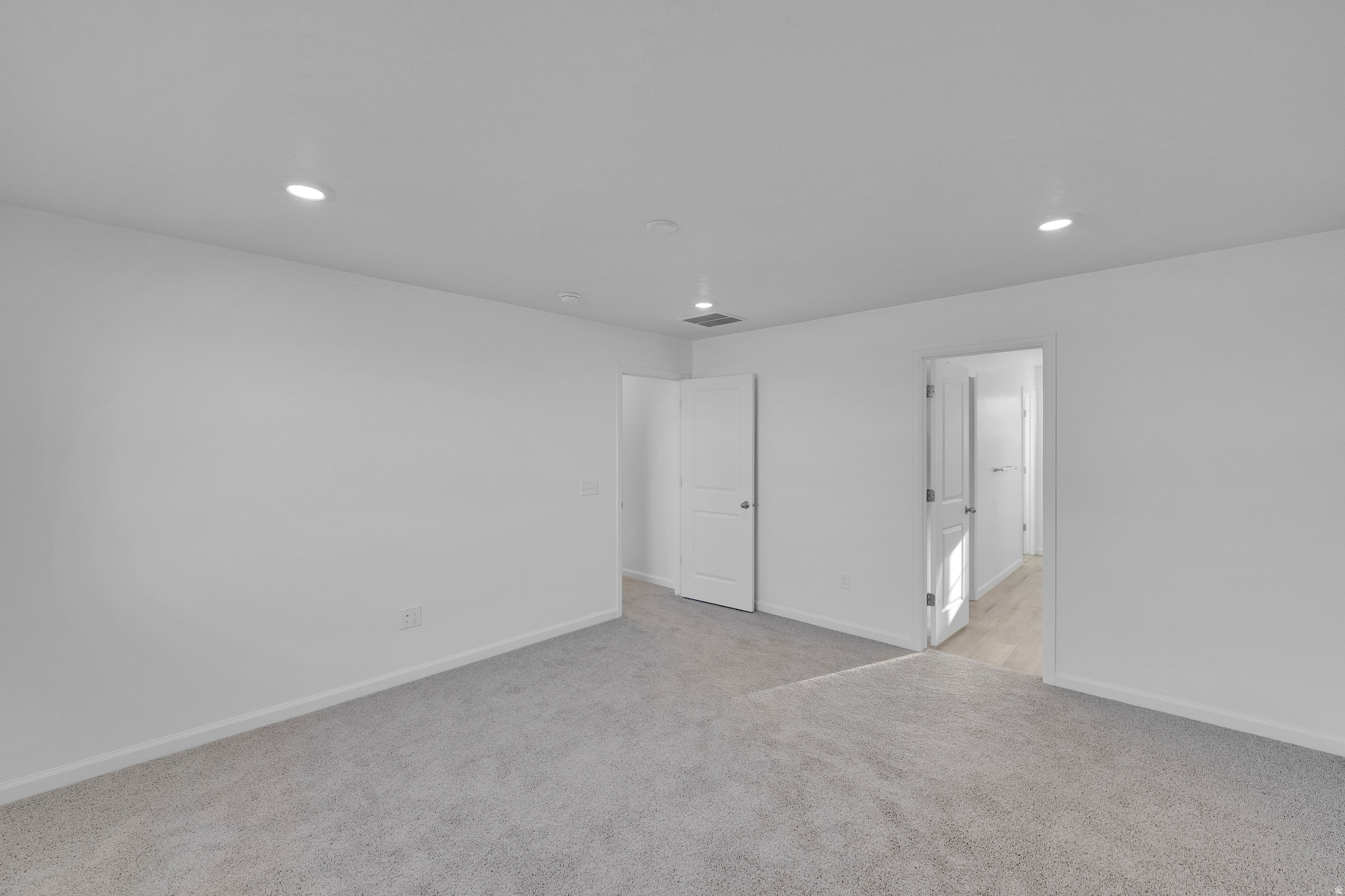 WILD HORSE RANCH - Residential