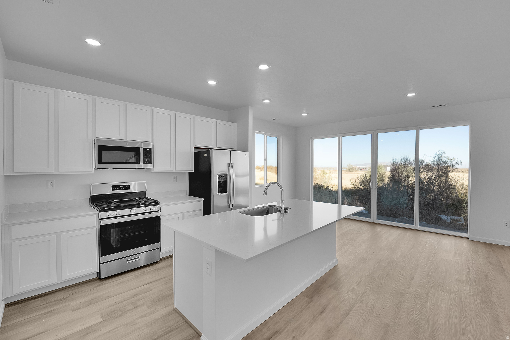 WILD HORSE RANCH - Residential