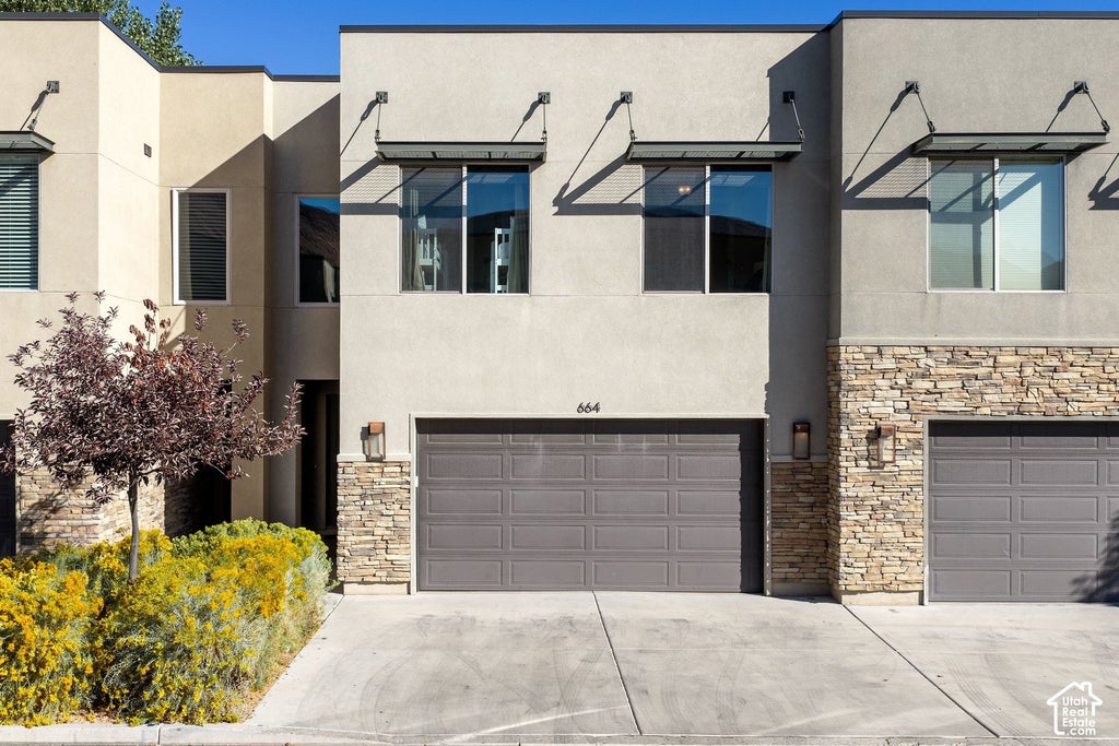 Photo of 664 W 470 N, Moab, UT 84532 (MLS # 2190924)
