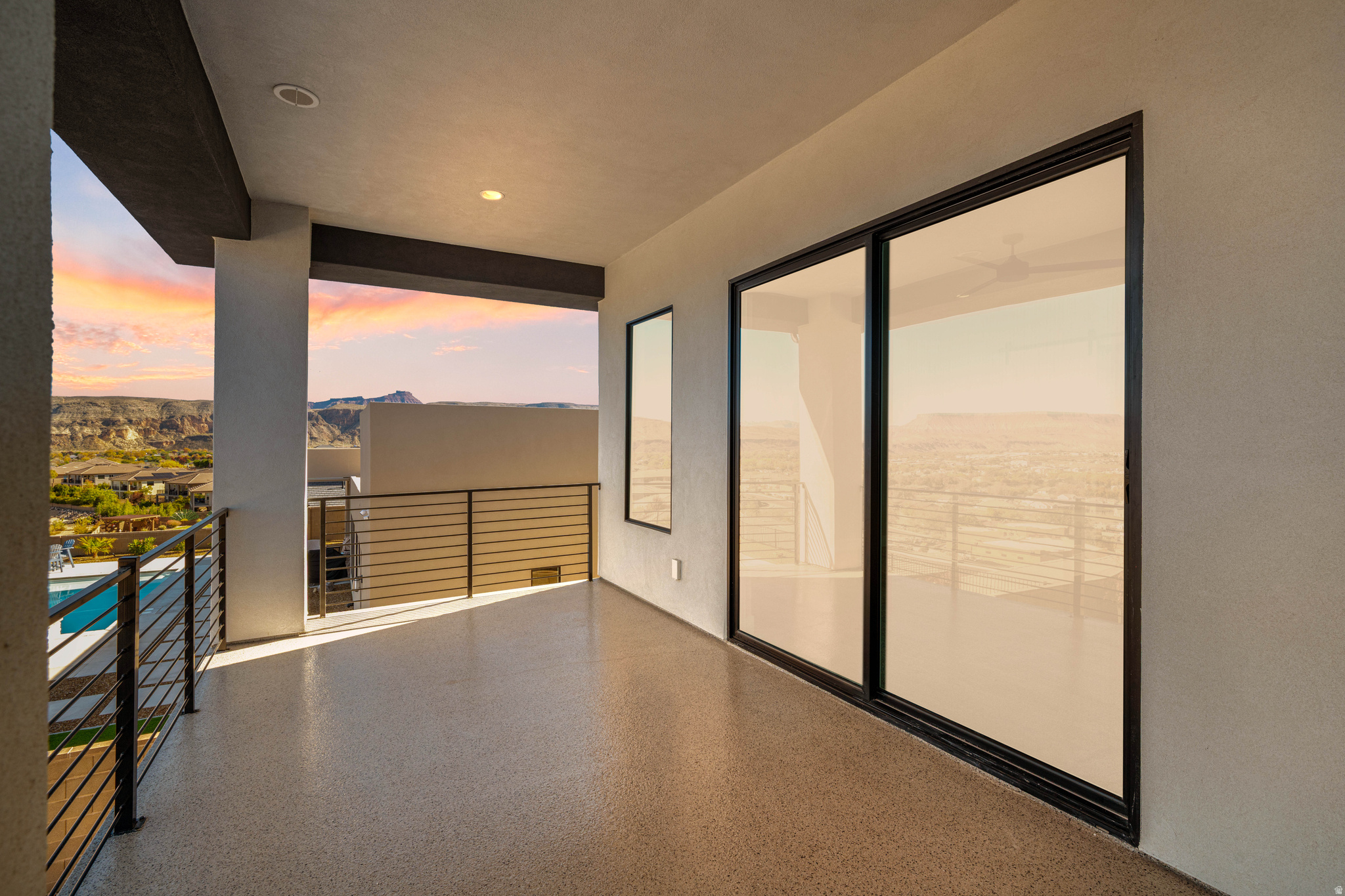 SCENIC POINTE 2 - Residential