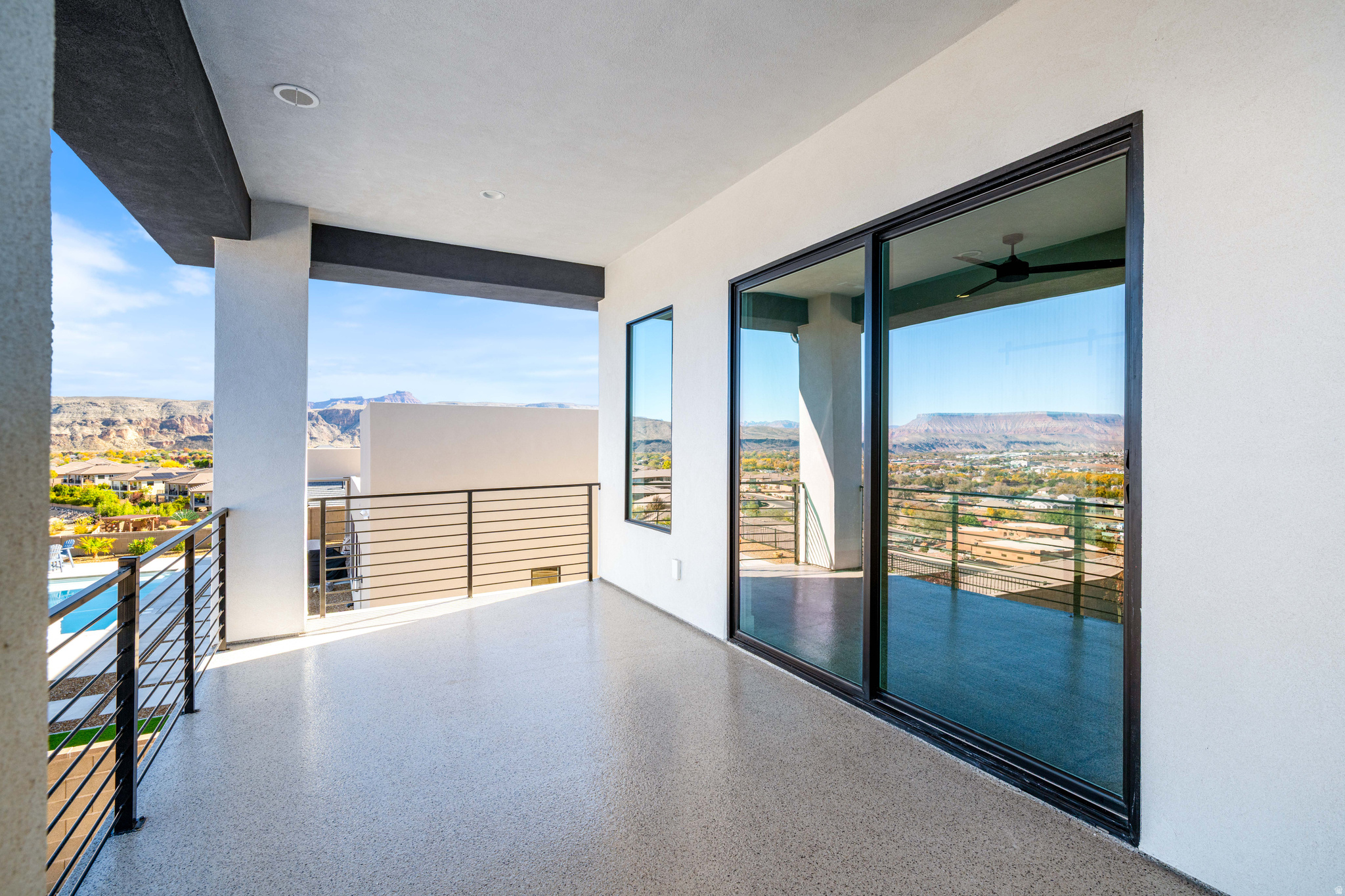 SCENIC POINTE 2 - Residential