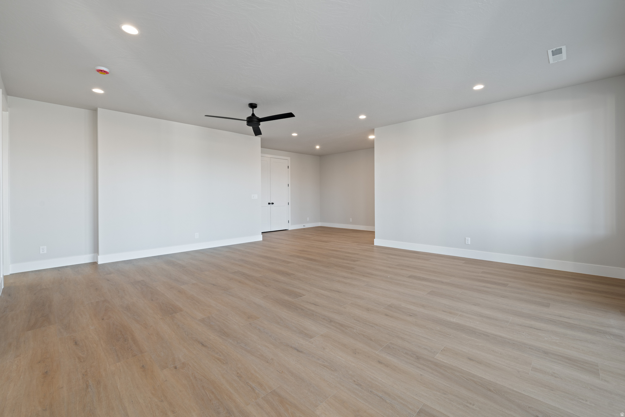 SCENIC POINTE 2 - Residential