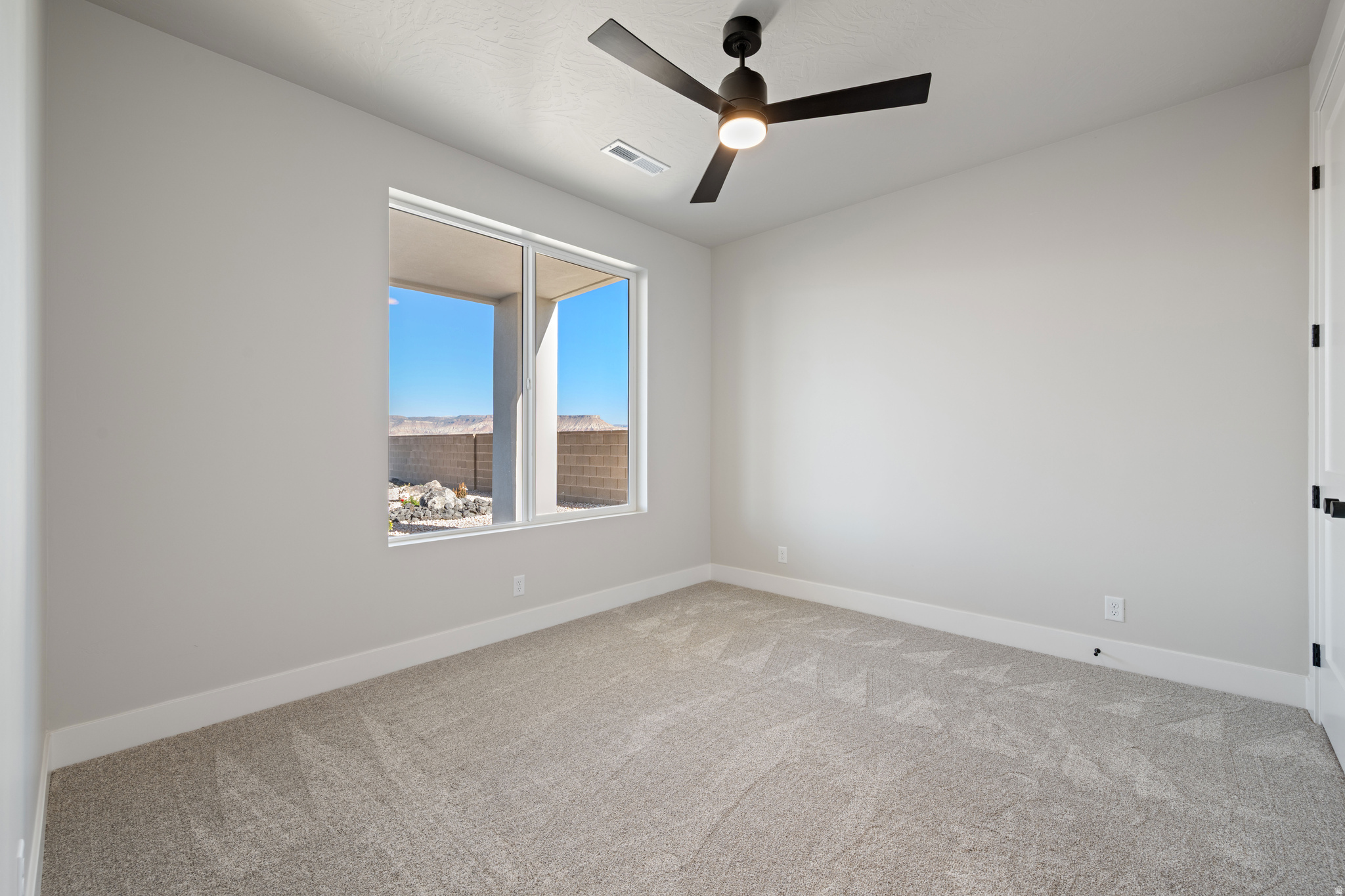 SCENIC POINTE 2 - Residential