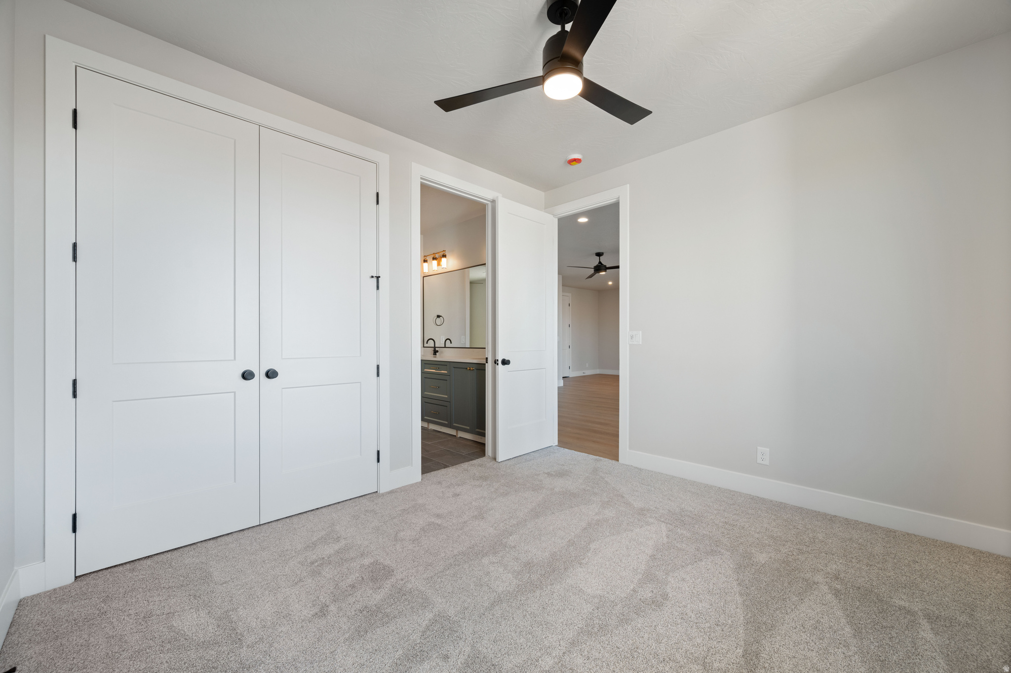 SCENIC POINTE 2 - Residential