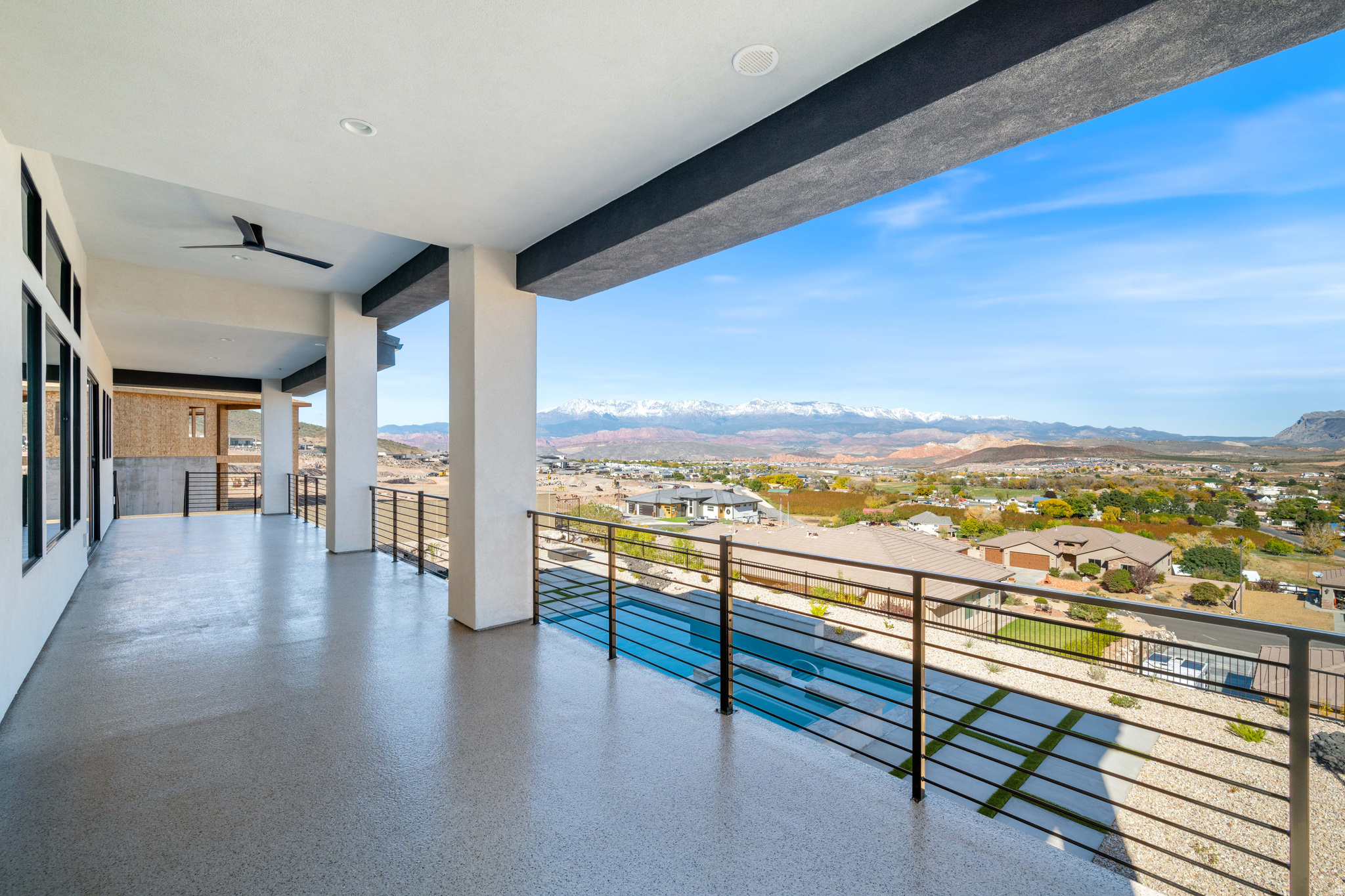 SCENIC POINTE 2 - Residential