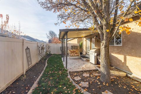 Tiny photo for 410 COBBLESTONE DR, Providence, UT 84332 (MLS # 2124708)