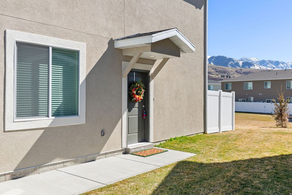 Photo of 184 E 550 N #100, Richmond, UT 84333 (MLS # 2142731)