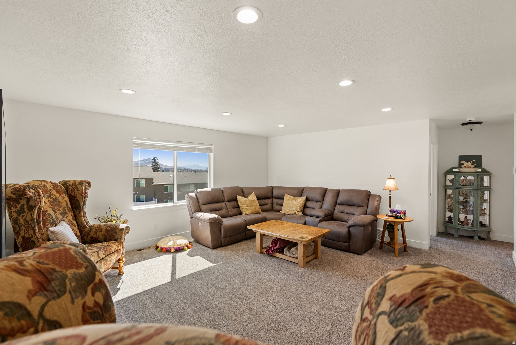 RICHMOND VILLAGE - Residential