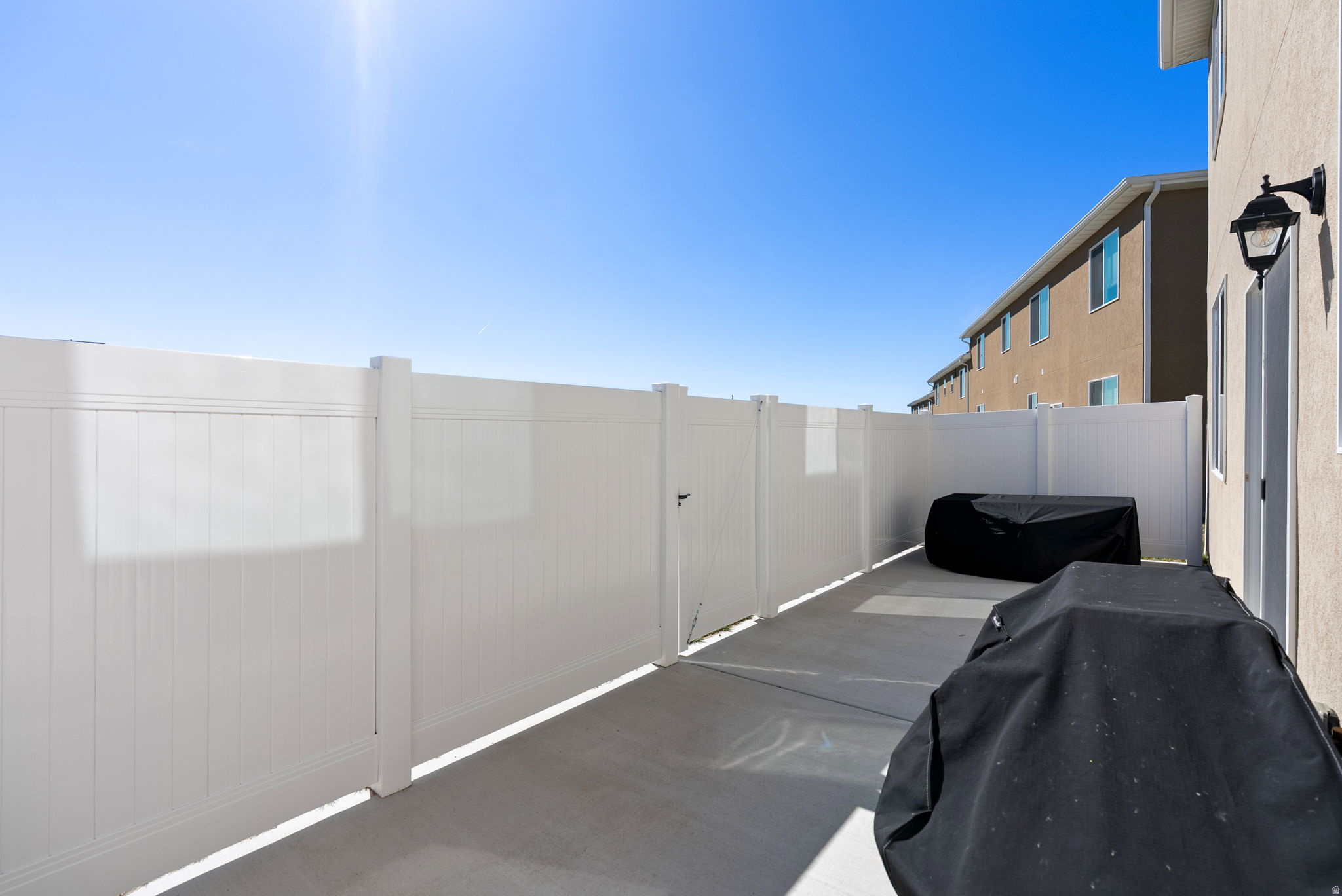 RICHMOND VILLAGE - Residential