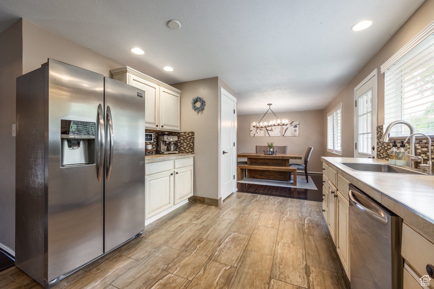 1256 E Darby Cir, Murray, Utah image 31