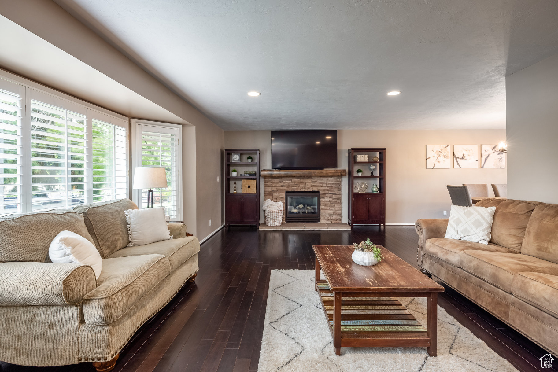 1256 E Darby Cir, Murray, Utah image 3