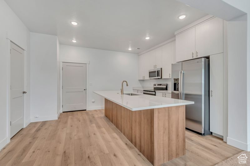 SPRINGVILLE TOWNS - Residential