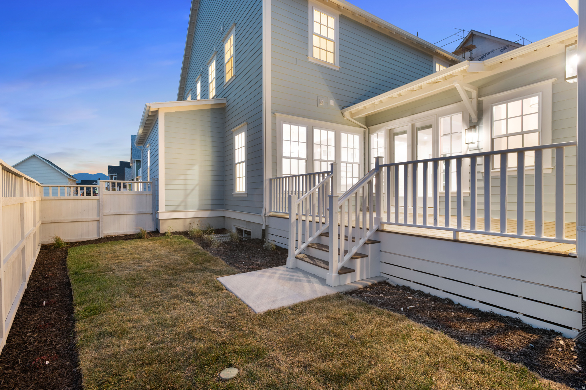 DAYBREAK - Residential