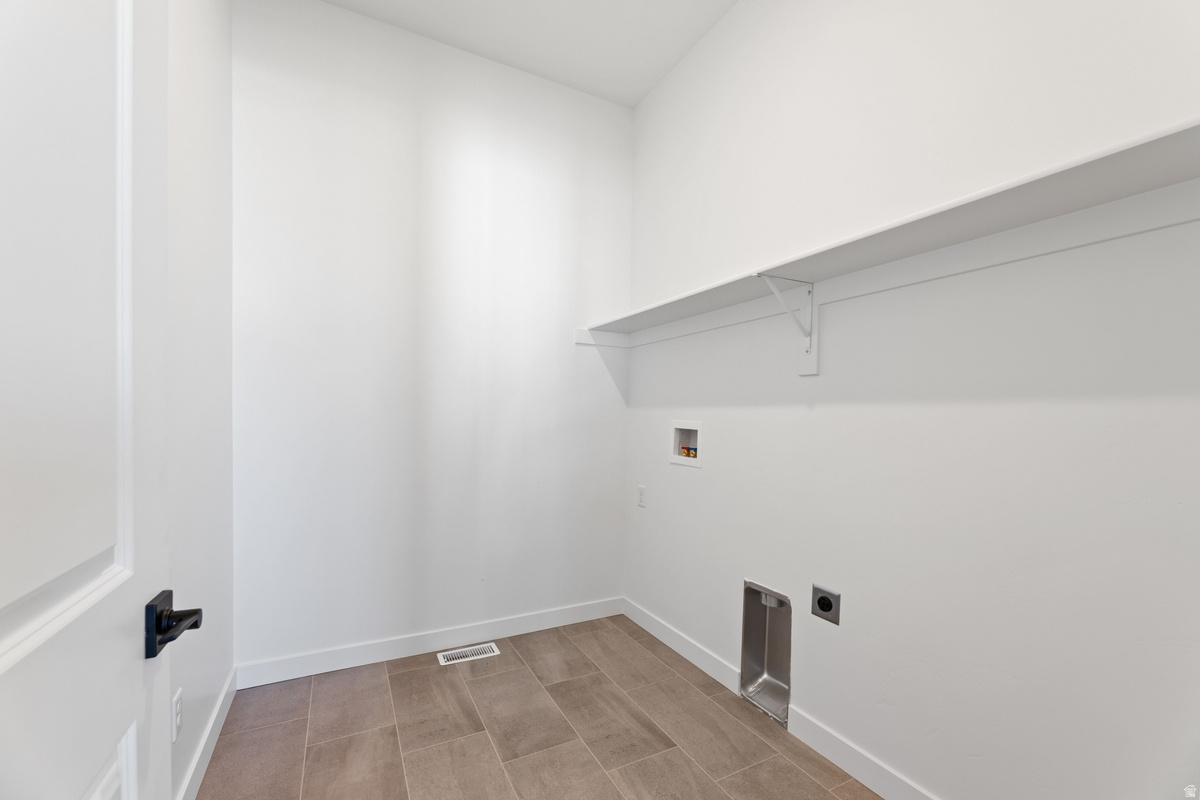 CANTON RIDGE - Residential