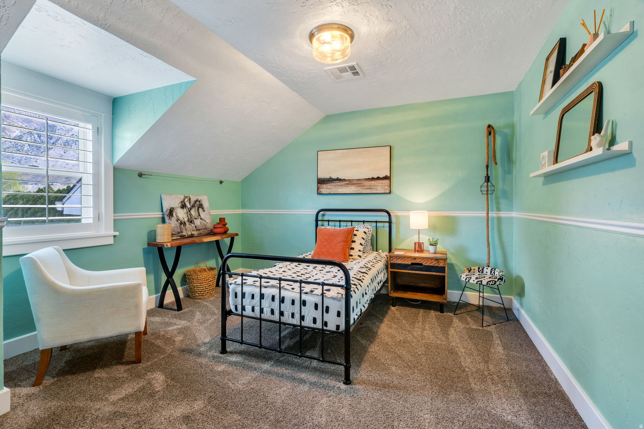 HIGHLAND MANOR ESTATES - Residential