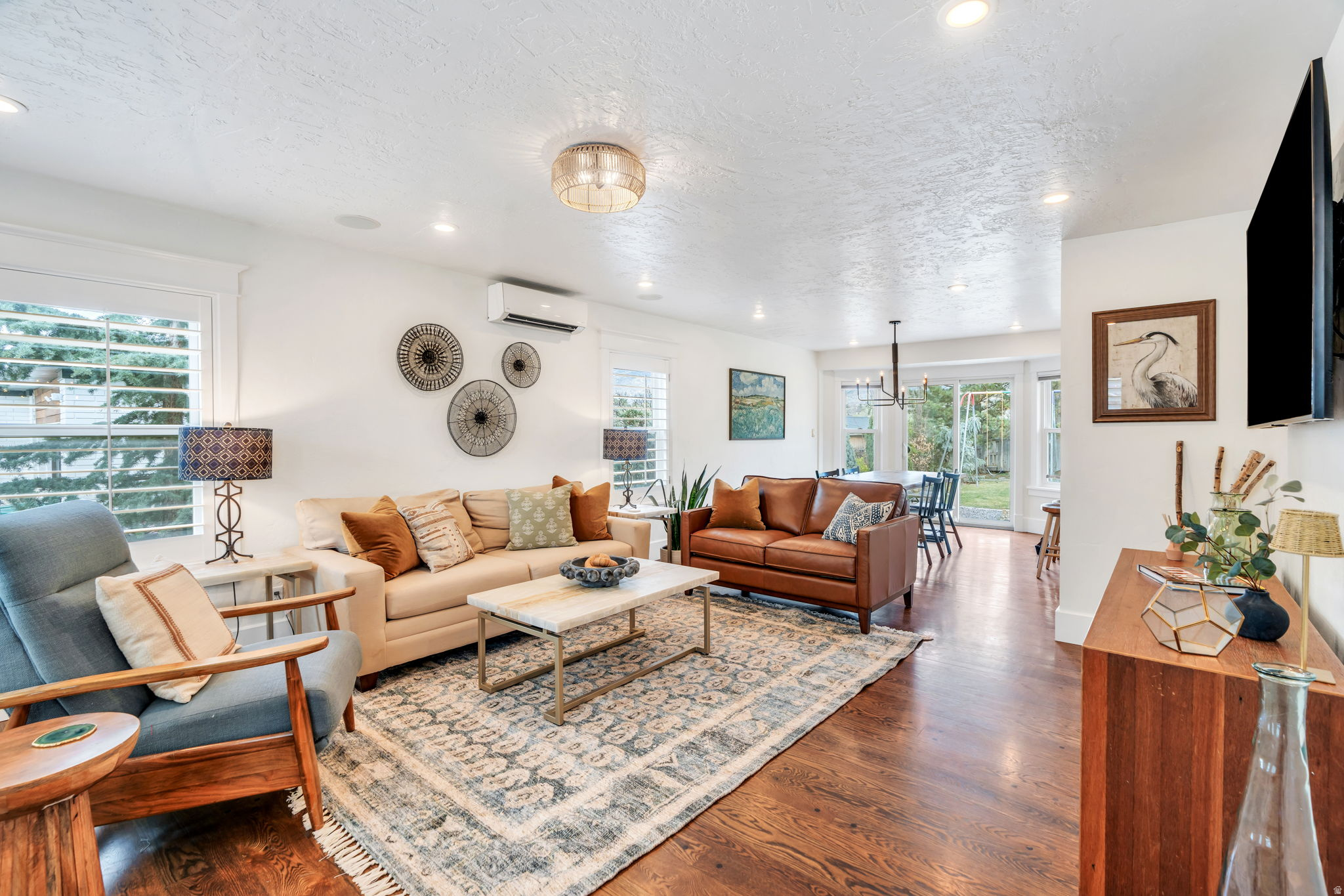 HIGHLAND MANOR ESTATES - Residential