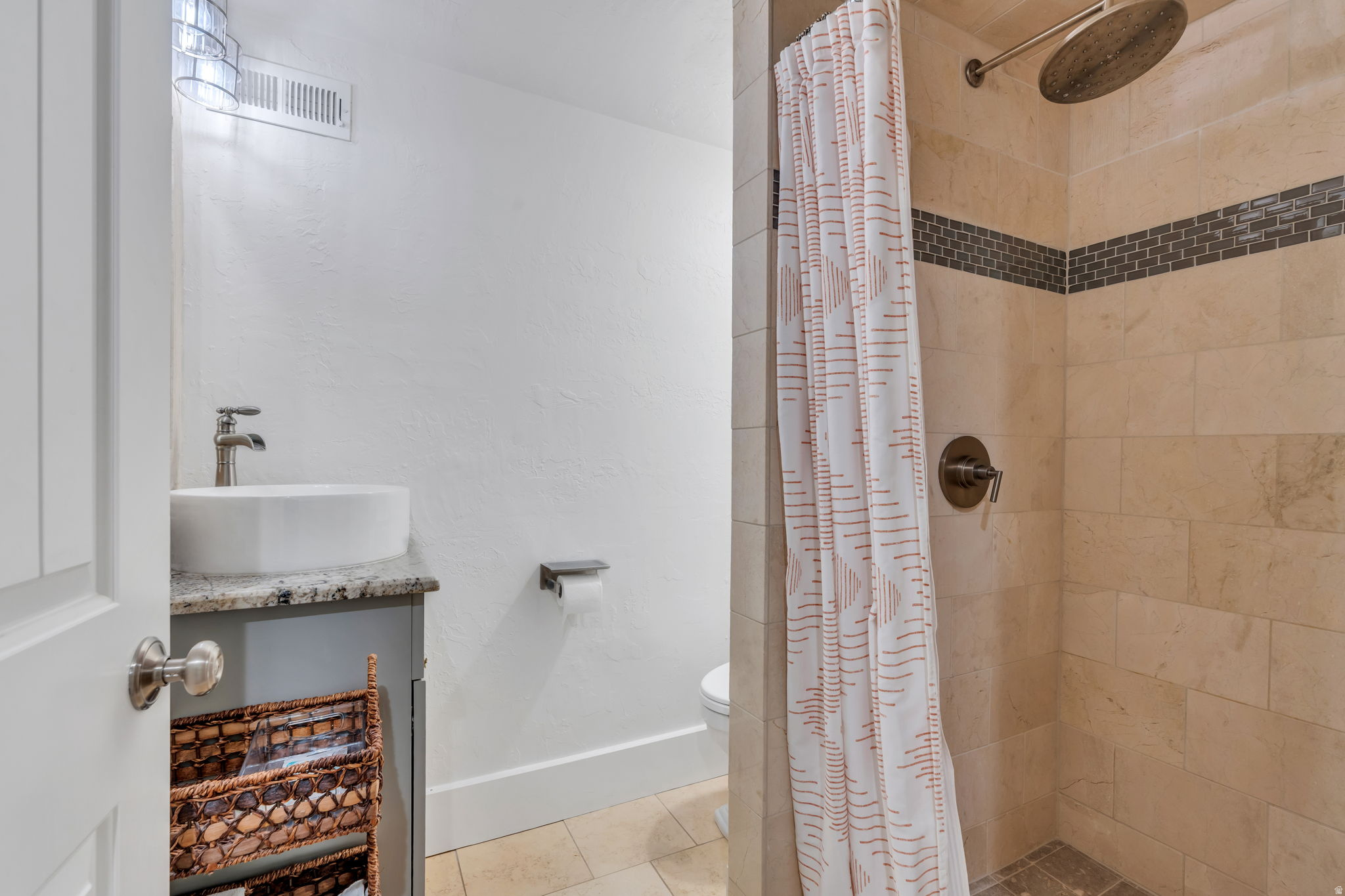 HIGHLAND MANOR ESTATES - Residential