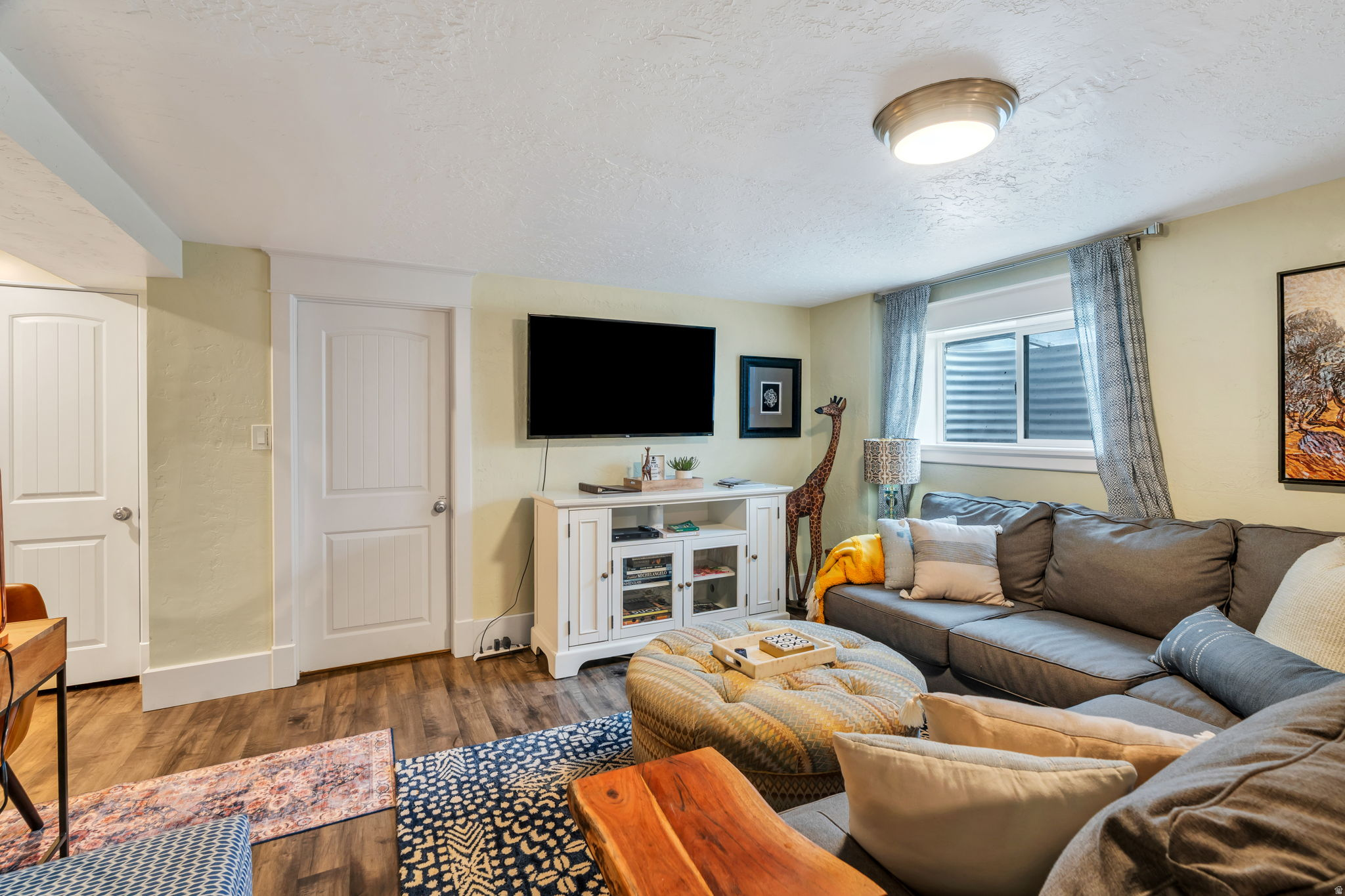 HIGHLAND MANOR ESTATES - Residential