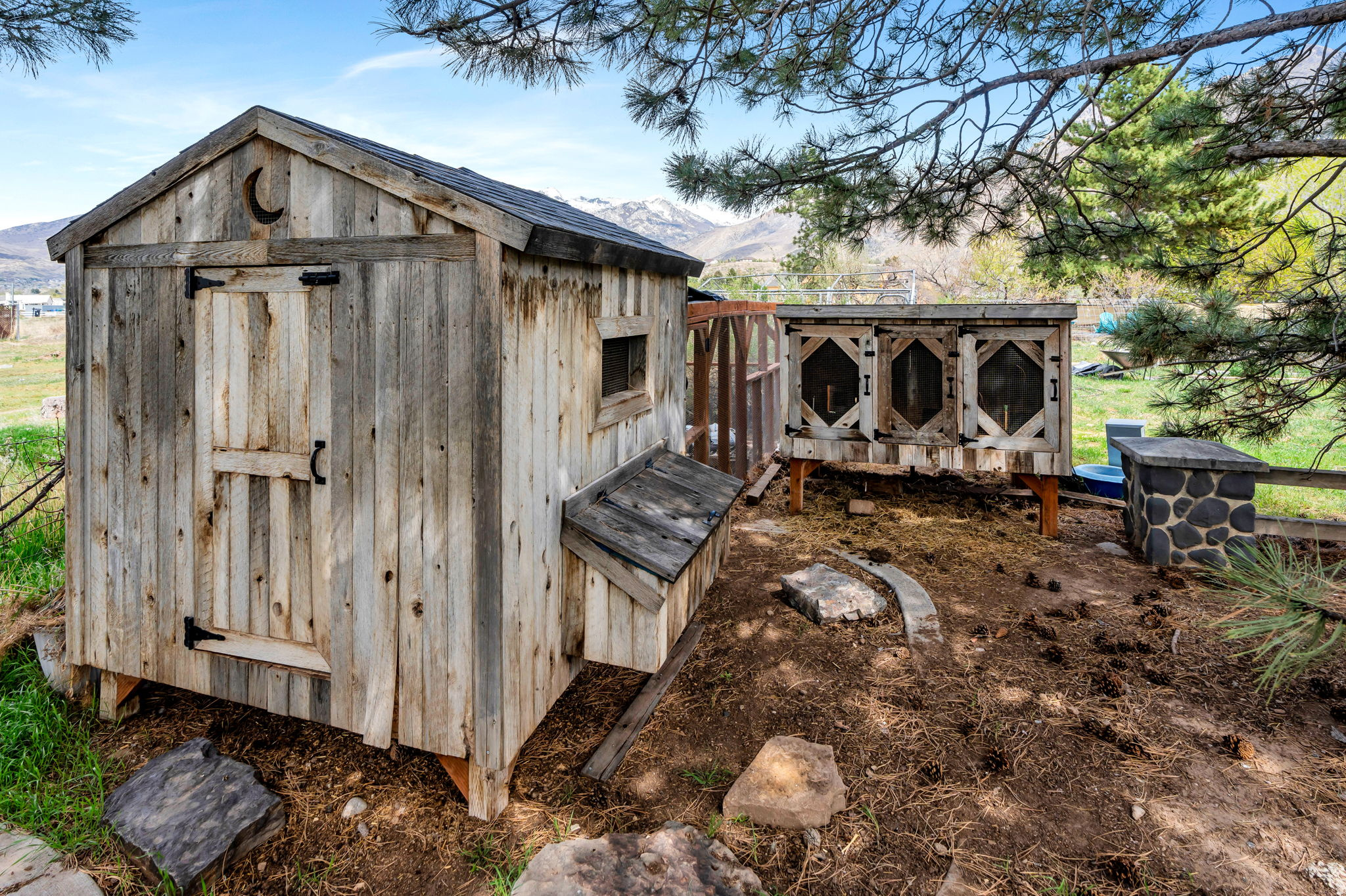 HIGHLAND MANOR ESTATES - Residential