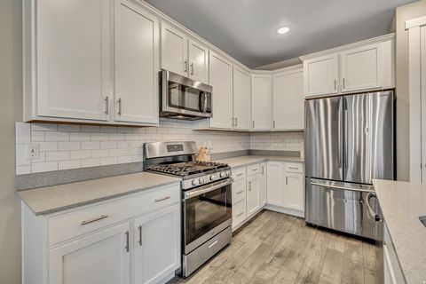 Tiny photo for 3206 W 1670 N, Provo, UT 84601 (MLS # 2126264)