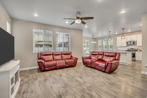 Tiny photo for 3206 W 1670 N, Provo, UT 84601 (MLS # 2126264)