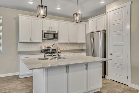 Tiny photo for 3206 W 1670 N, Provo, UT 84601 (MLS # 2126264)