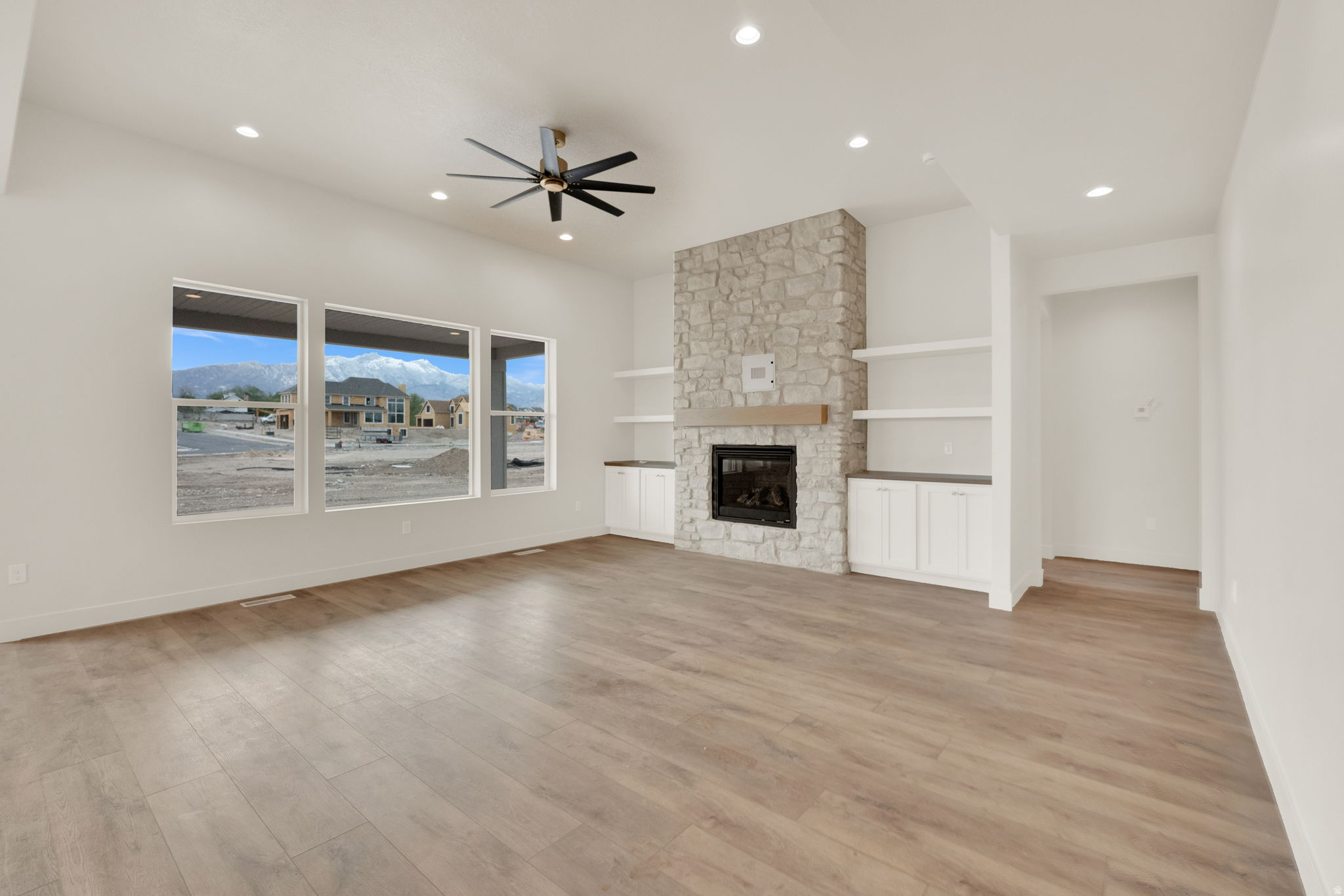 MITCHELL - Residential