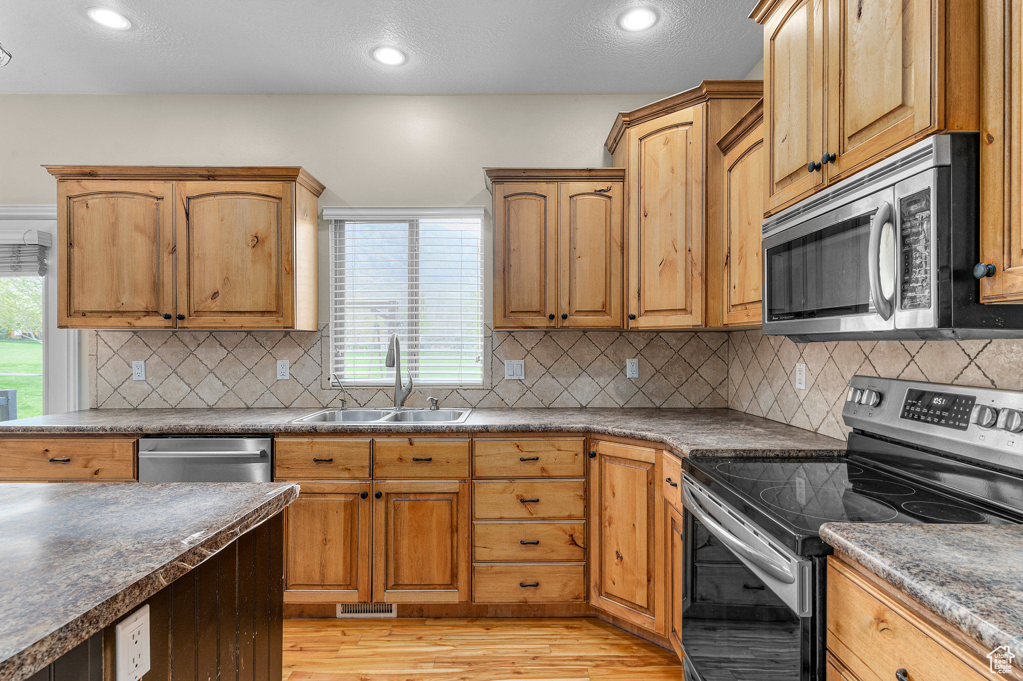 SPRING MEADOWS PD - Residential