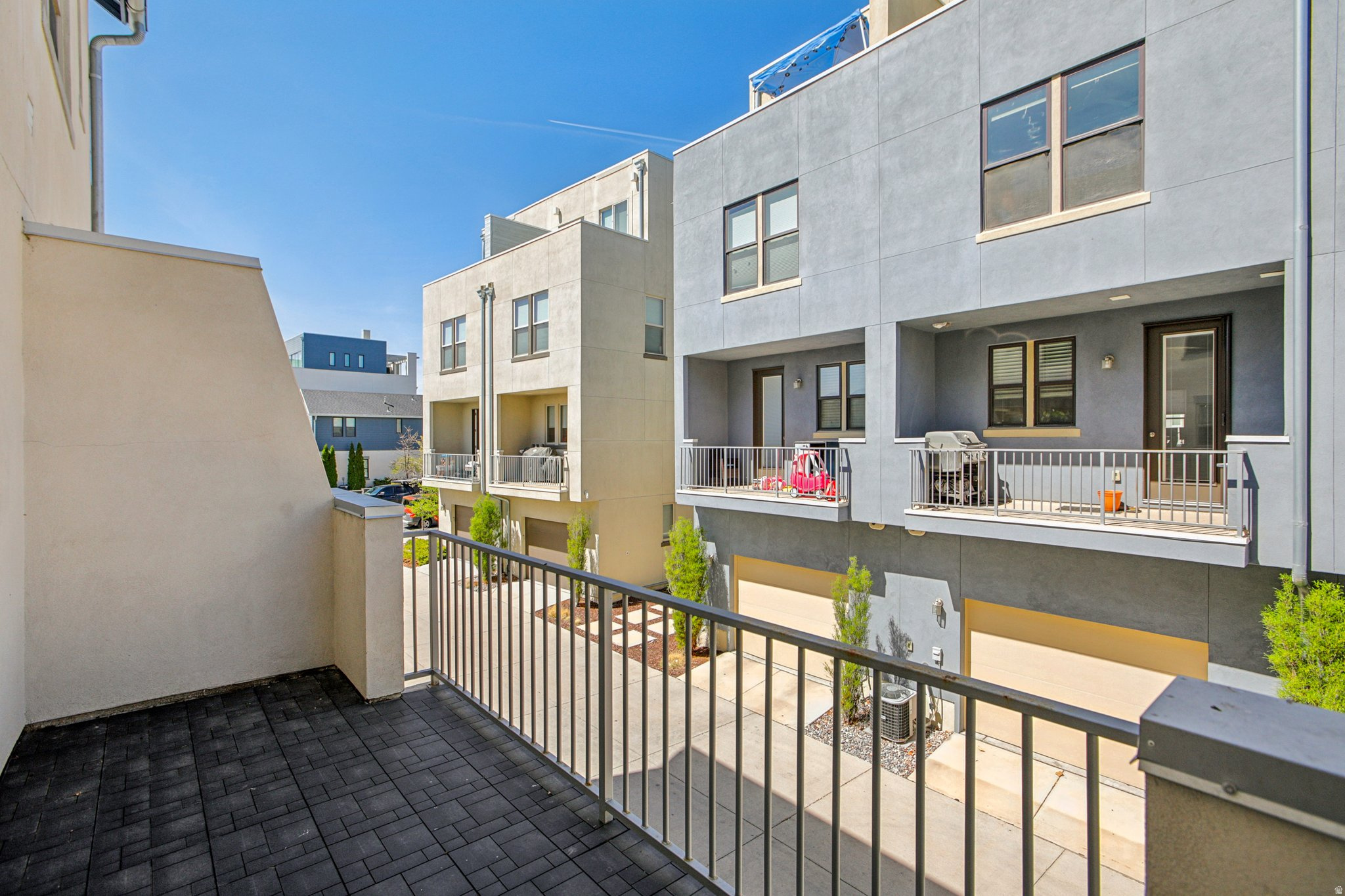 KENNECOTT - Residential