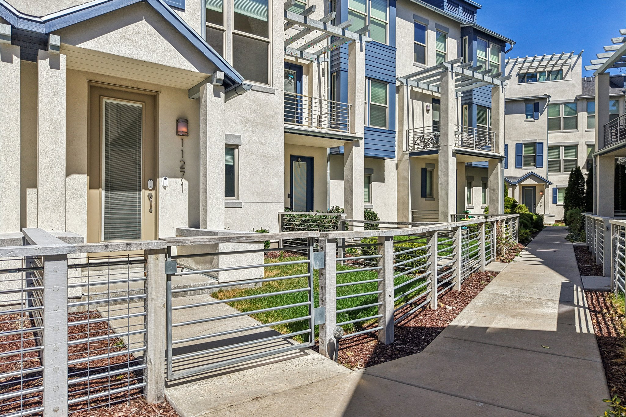 KENNECOTT - Residential