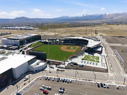 Tiny photo for 11271 S HIGH CREST LN, South Jordan, UT 84009 (MLS # 2148567)