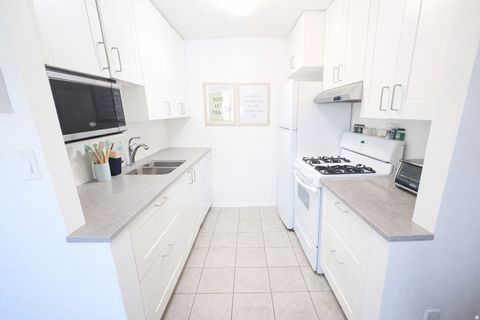 Tiny photo for 5505 S WILLOW LN #E, Murray, UT 84107 (MLS # 2130068)